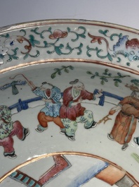 A Chinese famille rose 'ladies and playing boys' basin, 19th C.