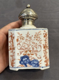 Ten Chinese Imari-style, blue and white tea caddies, Kangxi/Yongzheng