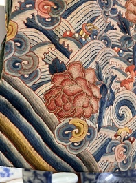 A fine Chinese gold thread embroidered red-ground silk noble lady&rsquo;s 'dragon' robe, 18/19th C.