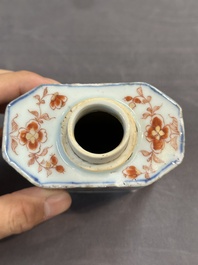 Ten Chinese Imari-style, blue and white tea caddies, Kangxi/Yongzheng
