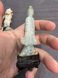 Nine Chinese jade carvings of figures, 19/20th C.