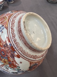 30 Chinese blue, white and polychrome wares, Kangxi and later