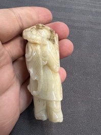 Nine Chinese jade carvings of figures, 19/20th C.
