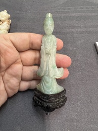 Nine Chinese jade carvings of figures, 19/20th C.