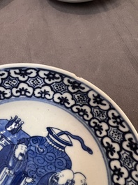 22 Chinese blue and white wares, Kangxi and later