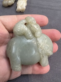 Nine Chinese jade carvings of figures, 19/20th C.