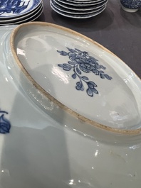 22 Chinese blue and white wares, Kangxi and later