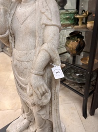 A Chinese white marble sculpture of Guanyin, 19/20th C.