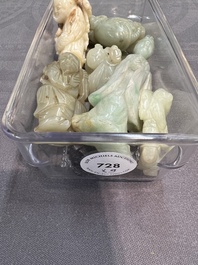 Nine Chinese jade carvings of figures, 19/20th C.