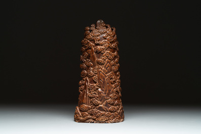 A Chinese huali wooden shrine, 17/18th C.
