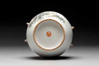 Five Chinese qianjiang cai wares , signed Wang Shaowei 王少維, Cheng Xingsheng 程興盛, Wang Xiaoting 汪小亭, 19/20th C.