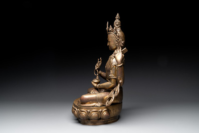 A large Nepalese bronze sculpture of Usnisavijaya, 20th C.