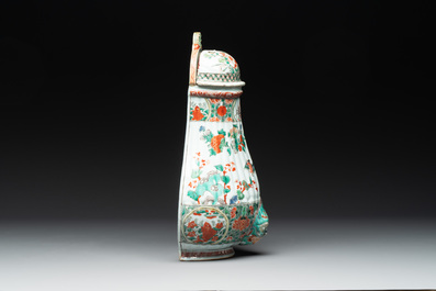 A Chinese famille verte fountain and basin with birds among flowering branches, Kangxi