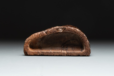 A Chinese huali wooden shrine, 17/18th C.