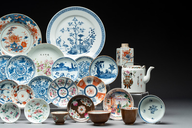 A collection of 29 Chinese blue, white, famille rose and Imari-style wares, 18th C. and later