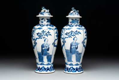 A collection of ten Chinese blue, white, famille rose and qianjiang cai wares, signed Yongzhen Shi 永真氏, 18/19th C.