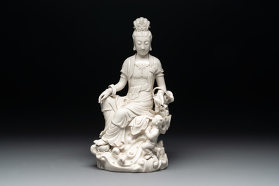 Three Chinese Dehua blanc de Chine groups of Guanyin with child, He Chaozong 何朝宗 marks, 20th C.