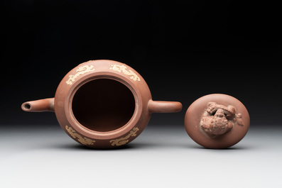 A large Chinese Yixing stoneware teapot and cover, Kangxi