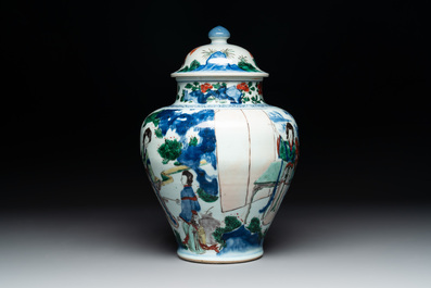 A Chinese wucai vase and cover with court ladies and playing boys, Transitional period