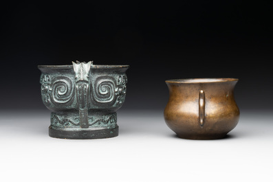 A Chinese bronze censer with Xuande mark and an archaistic vessel, 18/19th C.