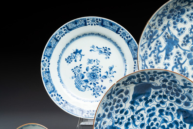 A collection of 24 Chinese blue, white and polychrome wares, 18th C.