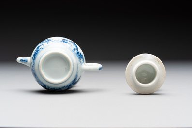 Eight Chinese blue and white cups, 14 saucers and four teapots, Kangxi/Qianlong