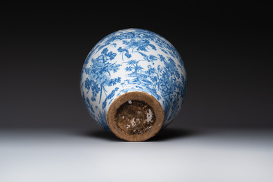 A large blue and white Delftware chinoiserie vase, Delft or Frankfurt, 17th C.