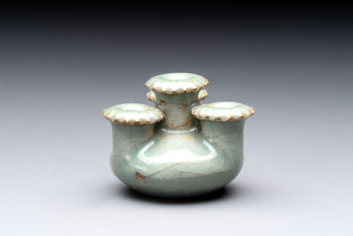 A rare Chinese Longquan celadon quadruple-neck incense holder, Southern Song