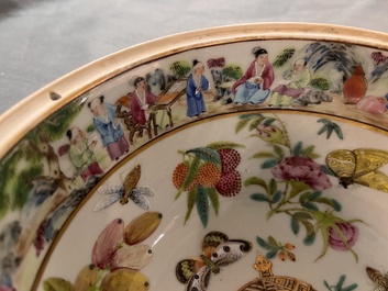 A pair of Chinese Canton famille rose armorial tureens, inner bowls and covers with the arms of Clerke, 19th C.
