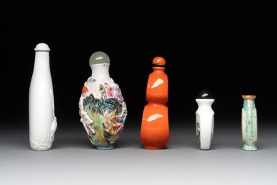 A collection of ten Chinese snuff bottles, various marks, 19/20th C.