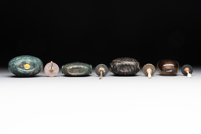 A collection of eight Chinese precious stone snuff bottles, 19/20th C.