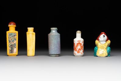 A collection of ten Chinese snuff bottles, various marks, 19/20th C.