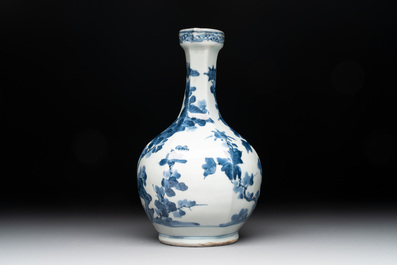 A Japanese Arita blue and white jar, a dish and a ewer, Edo, 17/18th C.