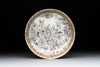 A fine Chinese grisaille and gilt '18 Luohan' cup and saucer, Yongzheng