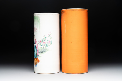 A Chinese qianjiang cai vase with figures in a garden and two hat stands, 19/20th C.