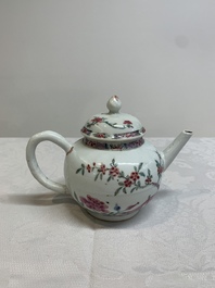 A Chinese famille rose 'Feng Yi Ting 鳳儀亭' teapot, Yongzheng