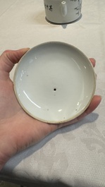 A Chinese blue and white 'dragon' brush pot and a qianjiang cai teapot, signed Wang Zhaoli 汪照藜, 19/20th C.
