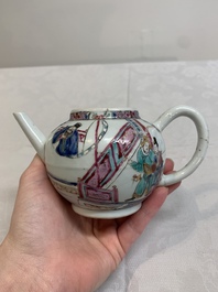 A Chinese famille rose 'Feng Yi Ting 鳳儀亭' teapot, Yongzheng