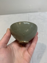 A Chinese 'jun' cup, Yuan/Ming