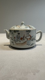 A Chinese blue and white 'dragon' brush pot and a qianjiang cai teapot, signed Wang Zhaoli 汪照藜, 19/20th C.