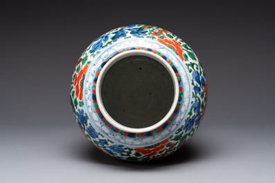 A Chinese wucai 'phoenixes and peonies scroll' vase, Transitional period