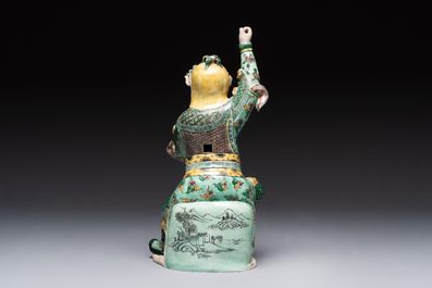 A fine Chinese verte biscuit sculpture of a warrior, 19th C.