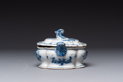 A collection of eight polychrome, blue and white Dutch Delftwares, 18/19th C.