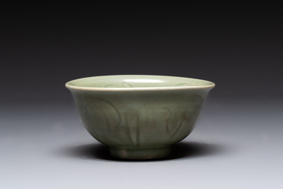 A Chinese Longquan celadon 'gu' vase with 'anhua' floral design and a bowl, Ming