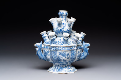 A rare and important blue and white Dutch Delft two-part tulip vase, late 17th C.
