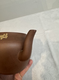 A large Chinese Yixing stoneware teapot and cover, Kangxi