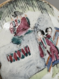 A pair of Chinese famille rose 'Wu Shuang Pu' boxes and covers, 19th C.