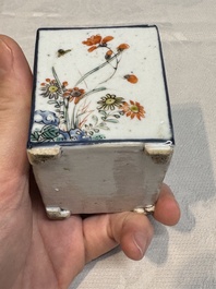 A pair of Chinese famille verte rectangular tea caddies and covers with fighting roosters, Kangxi