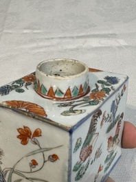 A pair of Chinese famille verte rectangular tea caddies and covers with fighting roosters, Kangxi