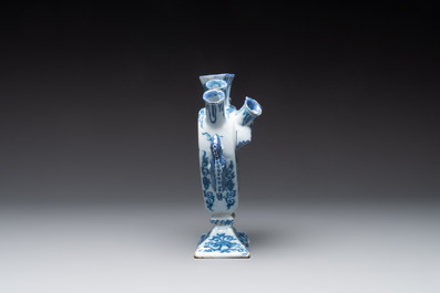 A blue and white Dutch Delft heart-shaped tulip vase, late 17th C.